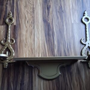 Elegant Gold Wall Shelf Decor